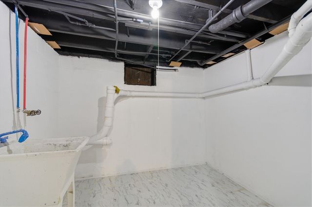 18428 Brady, Redford, MI 48240