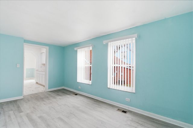 18428 Brady, Redford, MI 48240