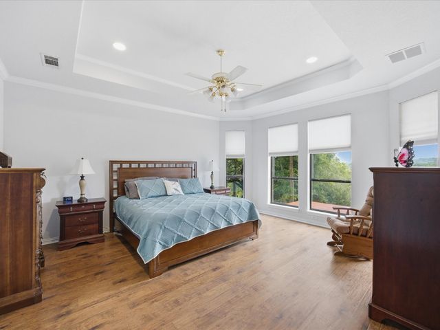 10106 Ravenswood Road, Granbury, TX 76049