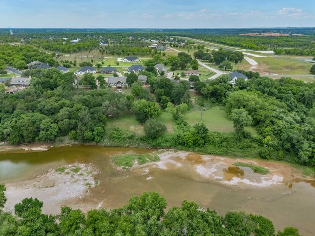 10106 Ravenswood Road, Granbury, TX 76049