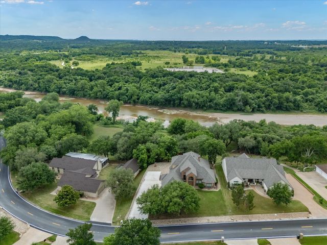 10106 Ravenswood Road, Granbury, TX 76049