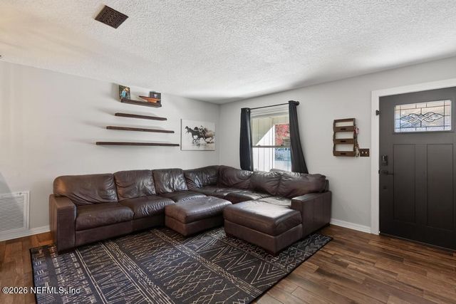 1549 SONOMA Court, Jacksonville, FL 32221