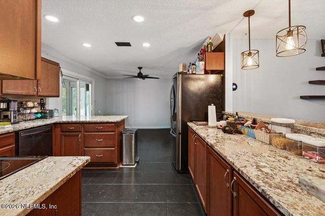 1549 SONOMA Court, Jacksonville, FL 32221