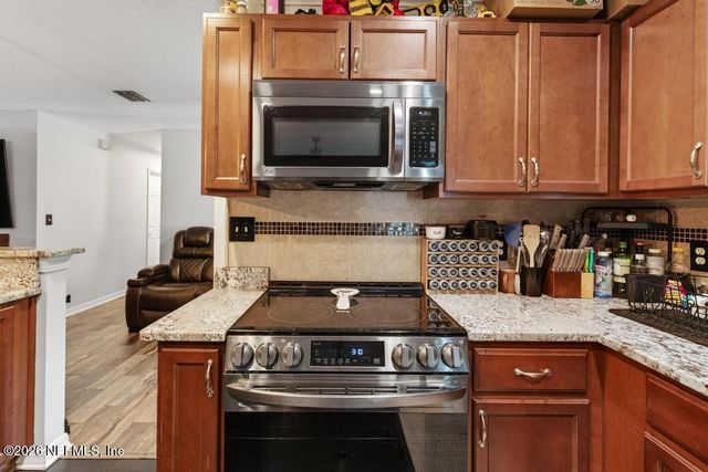 1549 SONOMA Court, Jacksonville, FL 32221