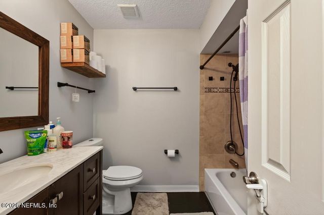 1549 SONOMA Court, Jacksonville, FL 32221