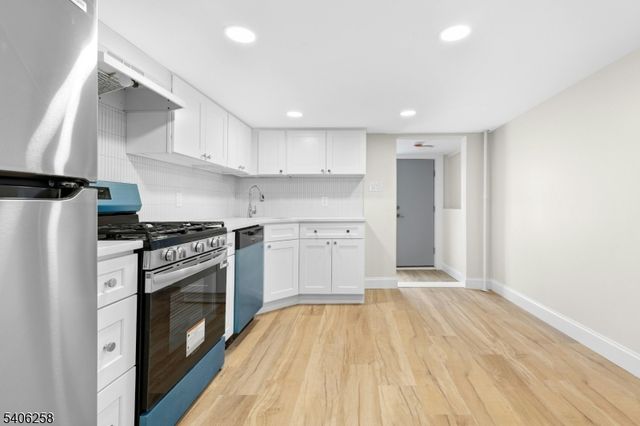 63 Juliet Ave, Franklin Twp., NJ 08873