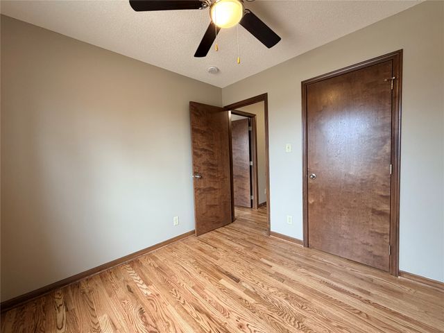 4305 69th Street, Urbandale, IA 50322