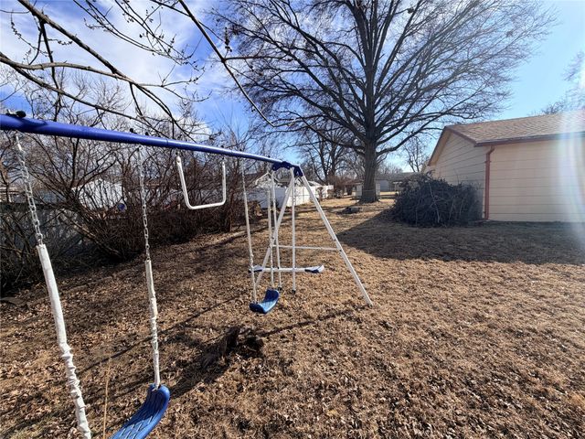 4305 69th Street, Urbandale, IA 50322