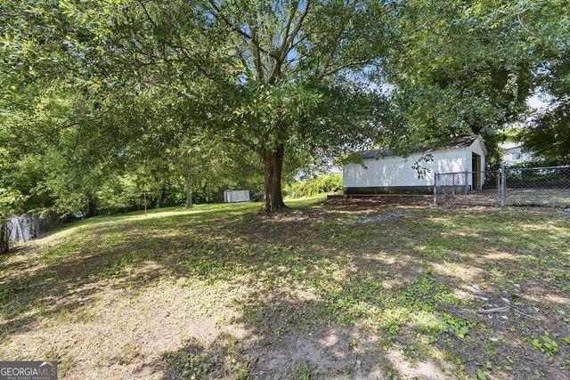 11 Circle Drive, Rossville, GA 30741