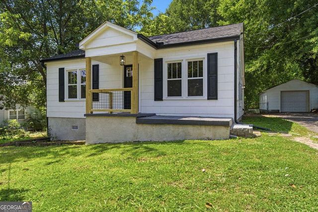 11 Circle Drive, Rossville, GA 30741