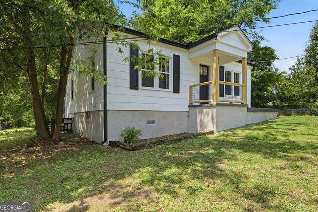 11 Circle Drive, Rossville, GA 30741
