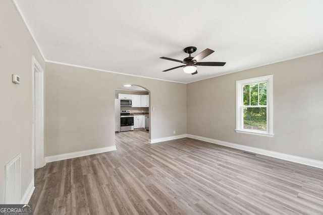 11 Circle Drive, Rossville, GA 30741