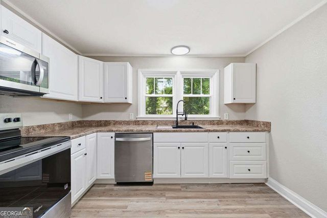 11 Circle Drive, Rossville, GA 30741