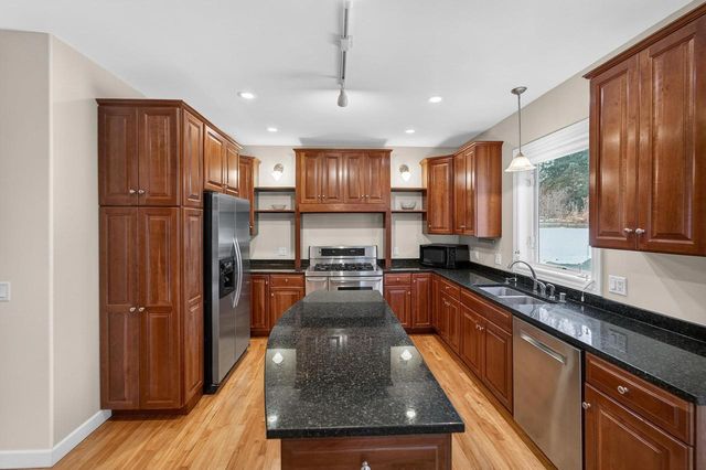 3087 Edenberry Street, Fitchburg, WI 53711