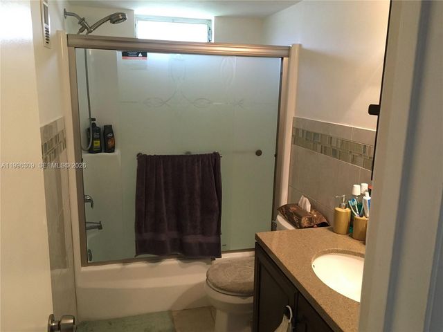 300 NE 26th Avenue 314, Boynton Beach, FL 33435