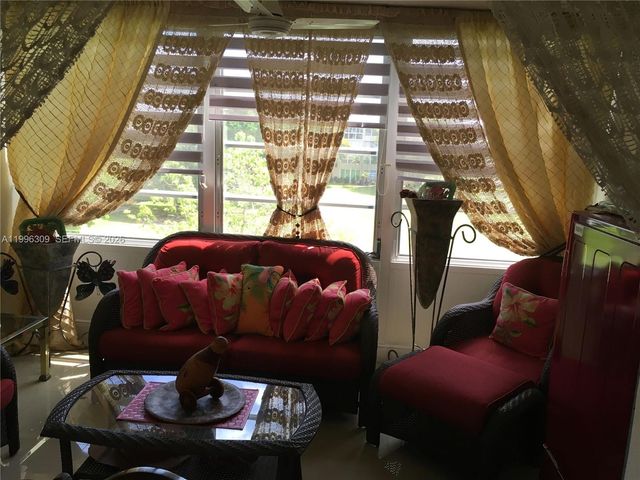 300 NE 26th Avenue 314, Boynton Beach, FL 33435