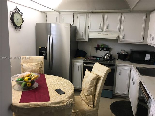 300 NE 26th Avenue 314, Boynton Beach, FL 33435