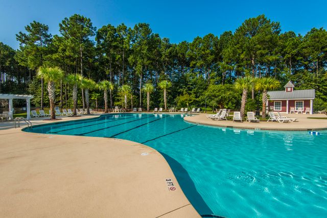 4977 Hay Bale Court, Summerville, SC 29485