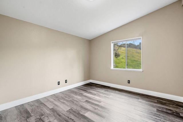 23380 Granite Creek Lane, Clovis, CA 93619