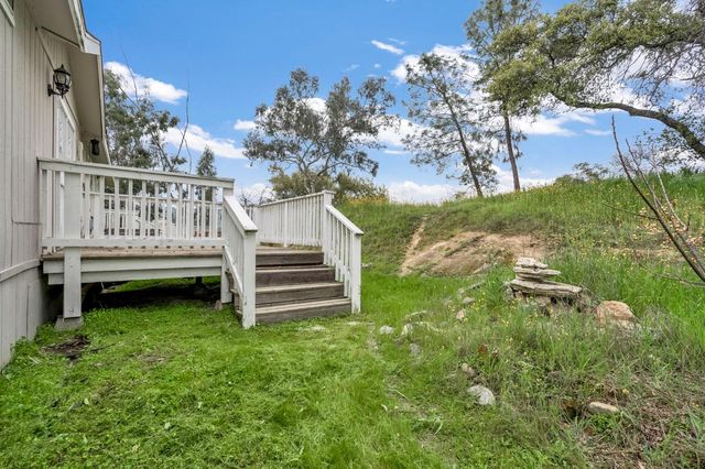 23380 Granite Creek Lane, Clovis, CA 93619