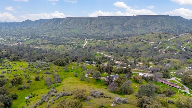 23380 Granite Creek Lane, Clovis, CA 93619