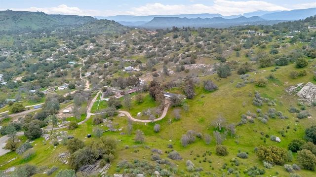 23380 Granite Creek Lane, Clovis, CA 93619