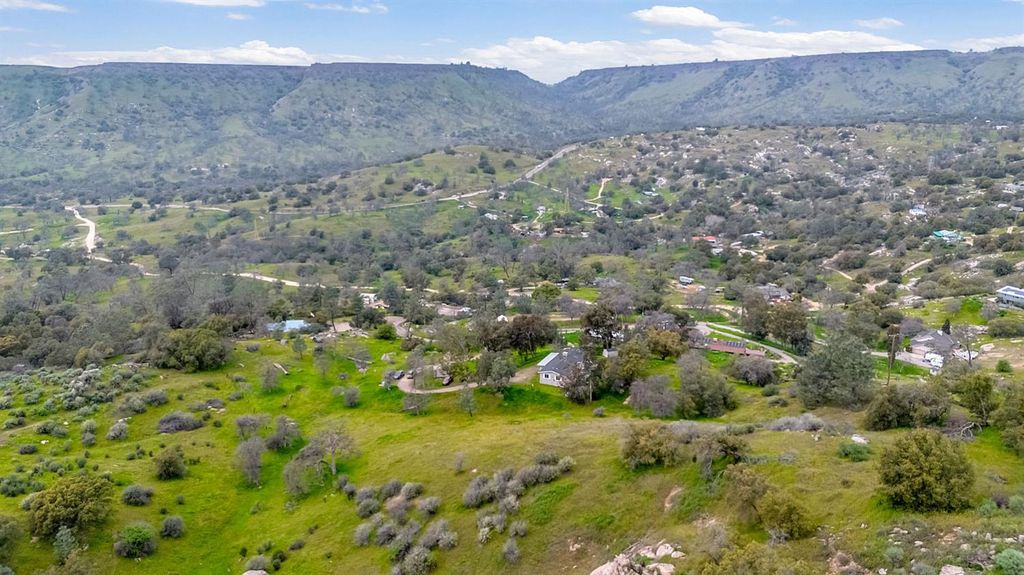 Image 42 of property listing at 23380 Granite Creek Lane, Clovis, CA 93619