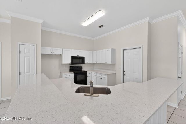 121 E NOTTINGHAM Drive, St. Johns, FL 32259