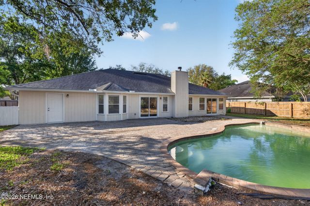 121 E NOTTINGHAM Drive, St. Johns, FL 32259