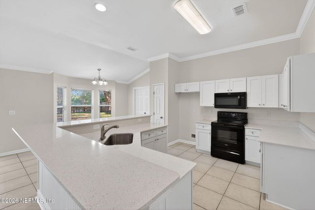 121 E NOTTINGHAM Drive, St. Johns, FL 32259