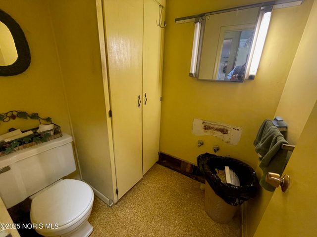 113 Sycamore Lane, Bryan, OH 43506