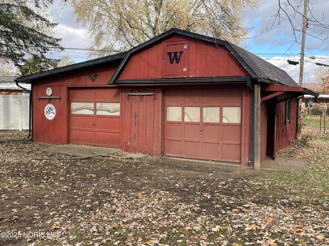 113 Sycamore Lane, Bryan, OH 43506