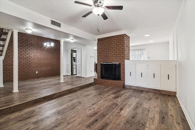 1302 Summerwood Lane, Richardson, TX 75081