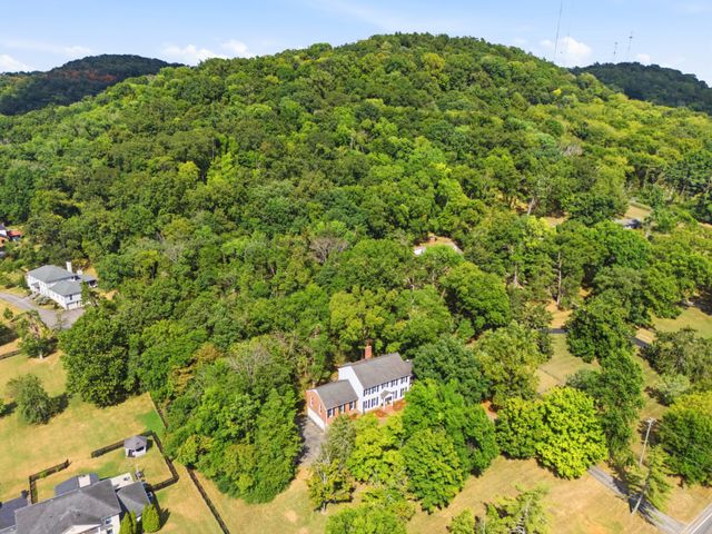 1712 Old Hickory Blvd, Brentwood, TN 37027