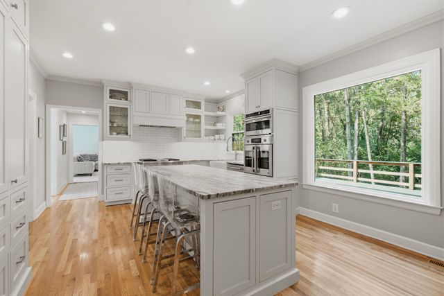 1712 Old Hickory Blvd, Brentwood, TN 37027