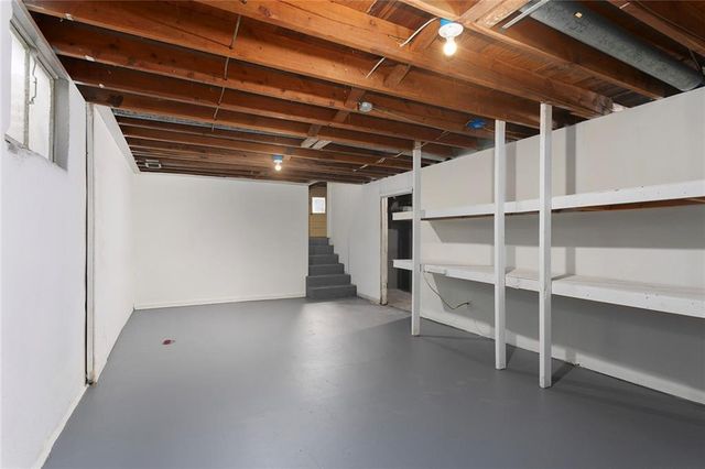 7916 Maple Avenue, Raytown, MO 64138