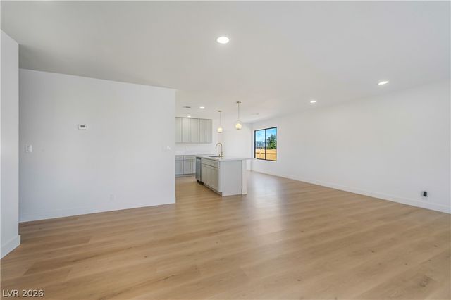 3681 Lincoln Road, Las Vegas, NV 89115