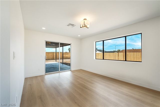 3681 Lincoln Road, Las Vegas, NV 89115