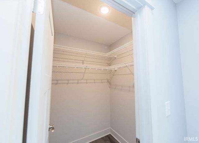 1222 W Rangeview Circle, Bloomington, IN 47403