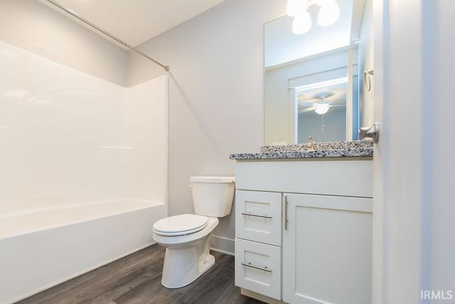 1222 W Rangeview Circle, Bloomington, IN 47403