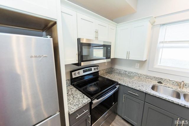 1222 W Rangeview Circle, Bloomington, IN 47403