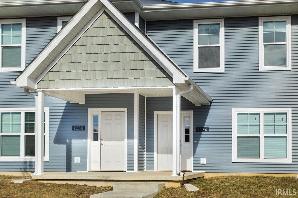 1222 W Rangeview Circle, Bloomington, IN 47403