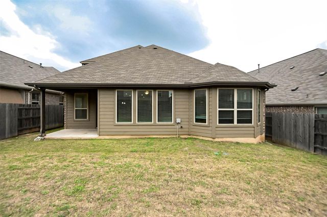 908 Leadtree LOOP, Buda, TX 78610