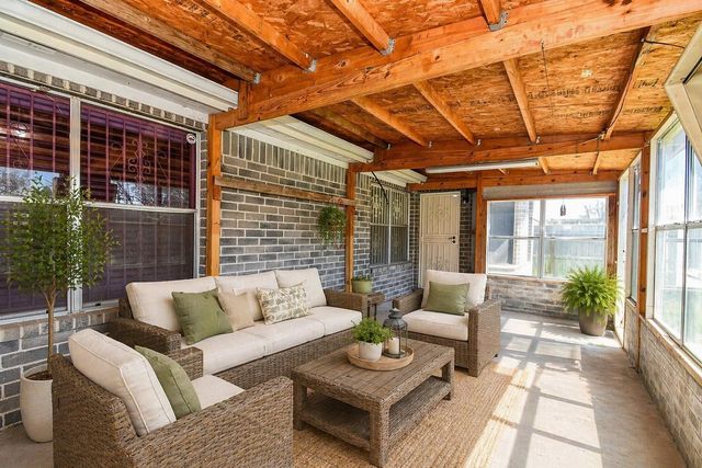 12415 Fox Trace Lane, Houston, TX 77066