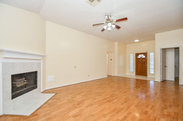 12415 Fox Trace Lane, Houston, TX 77066