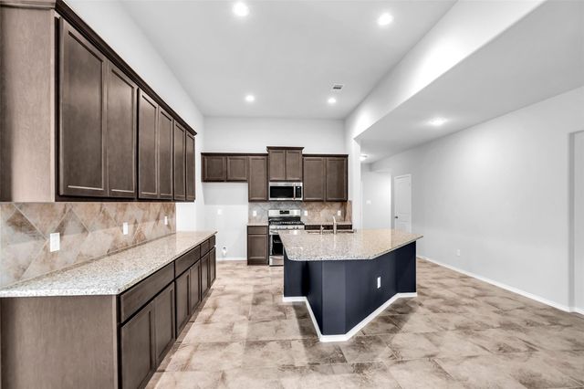 7417 Mango Orchard Lane, Conroe, TX 77304