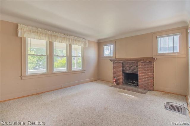 511 Woodcrest Drive, Royal Oak, MI 48067