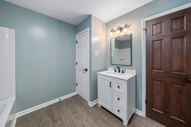 567 S SIXTH ST, Selmer, TN 38375