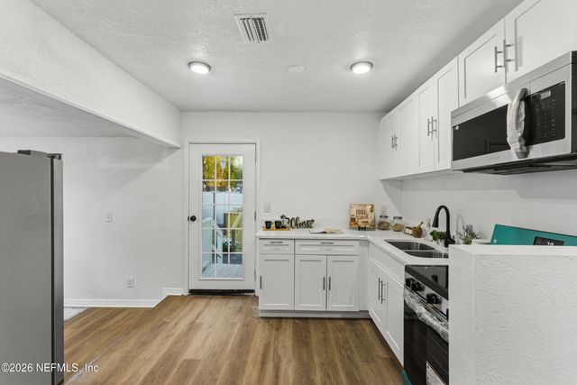 2892 GILMORE Street, Jacksonville, FL 32205