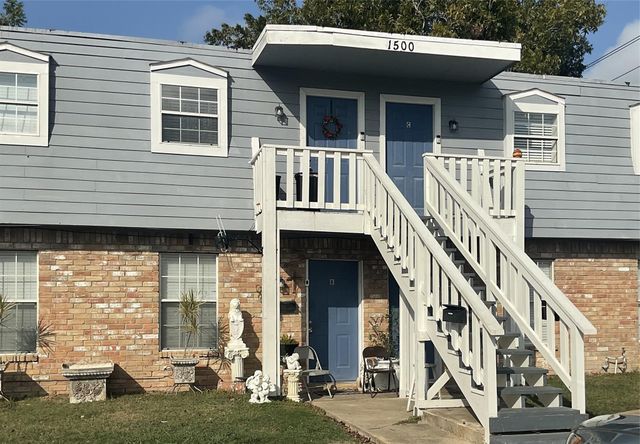 1500 Oleander Dr, La Marque, TX 77568